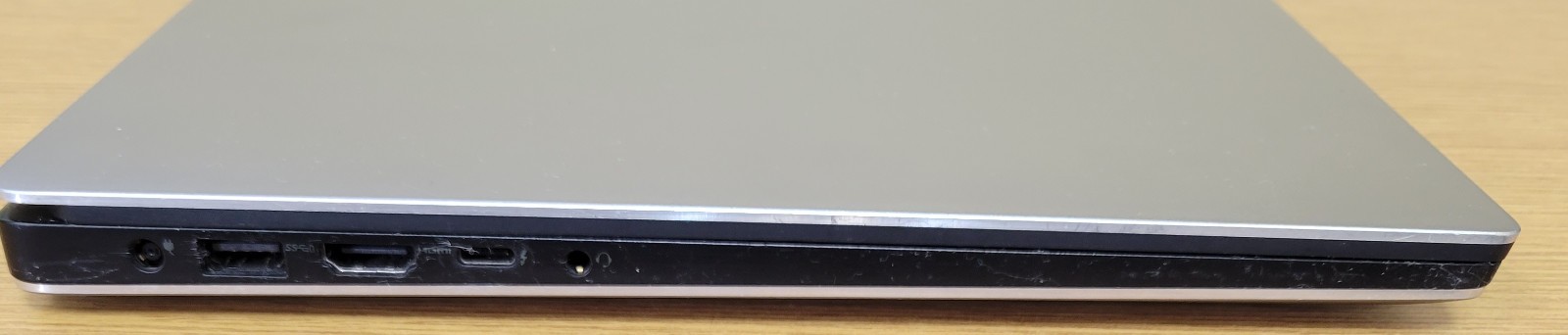 Dell Precision 5510 i7-6820HQ 2.70GHz 16GB 256GB NVMe Quadro M1000M No OS