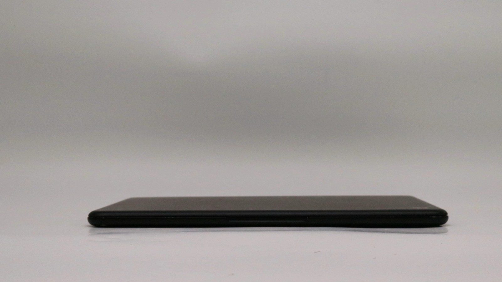 Google Pixelbook Go 13″ i5-8200y 16GB 128GB – Good