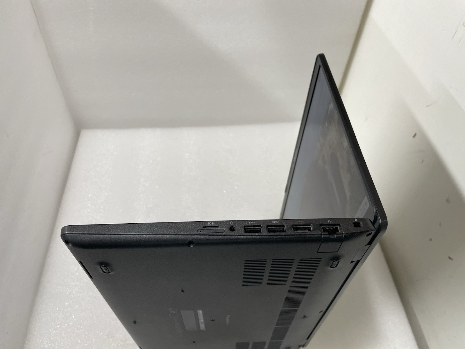 Dell Latitude 3541 512gb Nvme Win 11 Home i7-9750H 6 Core 2.60ghz 16gb RAM HDMI