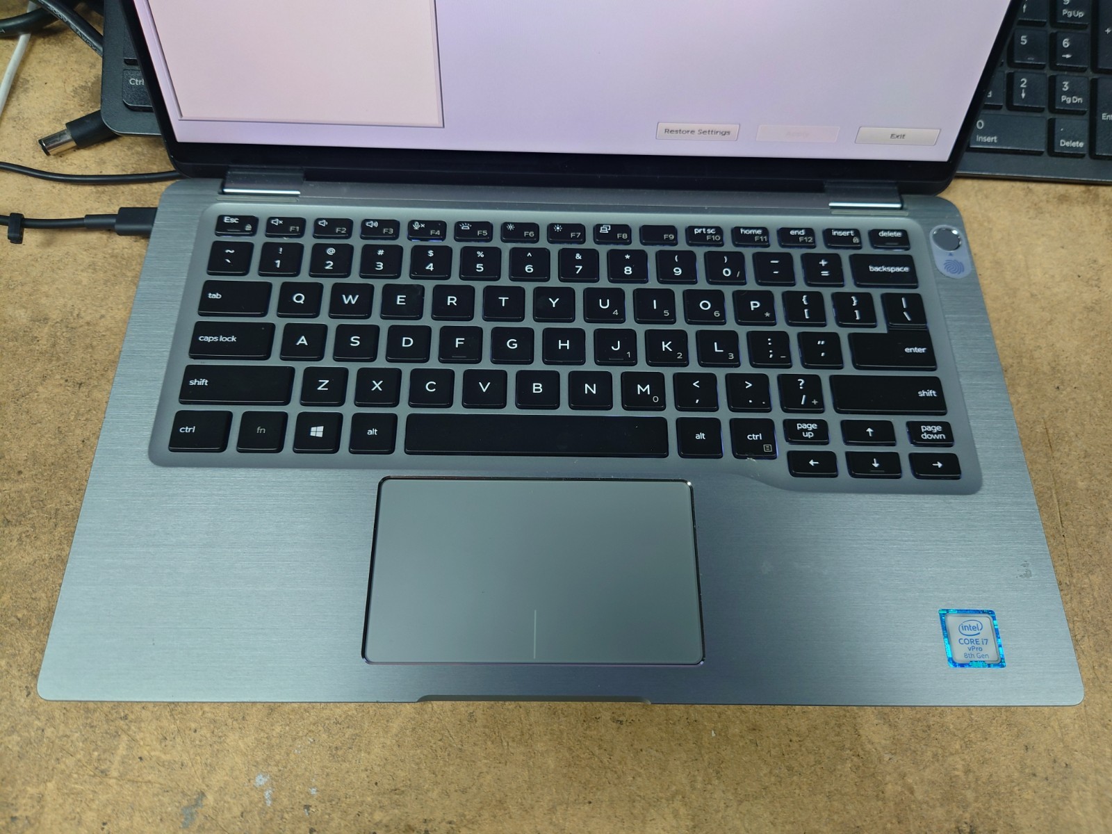 Dell Latitude 7400 2-n-1 14″ FHD Touch i7-8665U 8GB RAM No Battery/OS/SSD