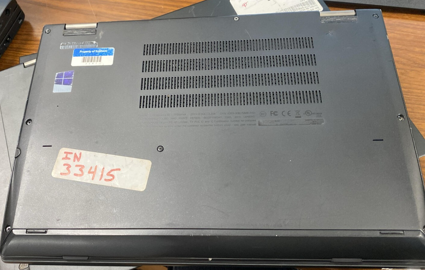Lenovo ThinkPad Yoga 260 Intel Core i5 6th Gen NO RAM NO HDD Bios Locked