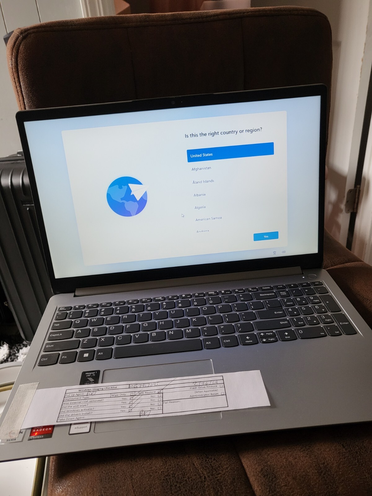 Lenovo IdeaPad 1 15.6″ HD Laptop, AMD Athlon Silver 3050U, 4GB RAM, 128GB eMMC