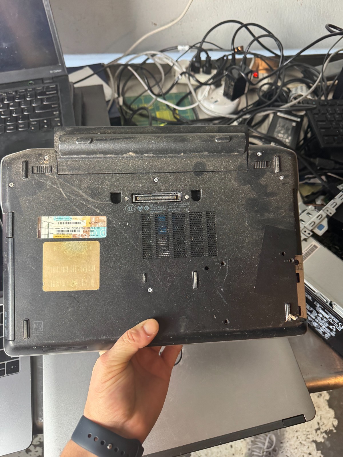 Dell Latitude E6320 Intel Core i5-2520M, 4GB RAM, 13.3″ Laptop for Repair #4814