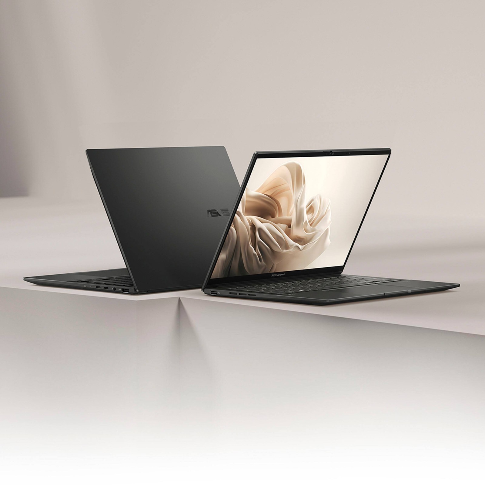 ASUS Zenbook 14 OLED UX3405CA‑U9321TB • Ultra 9 285H • 32GB RAM • 1TB SSD •