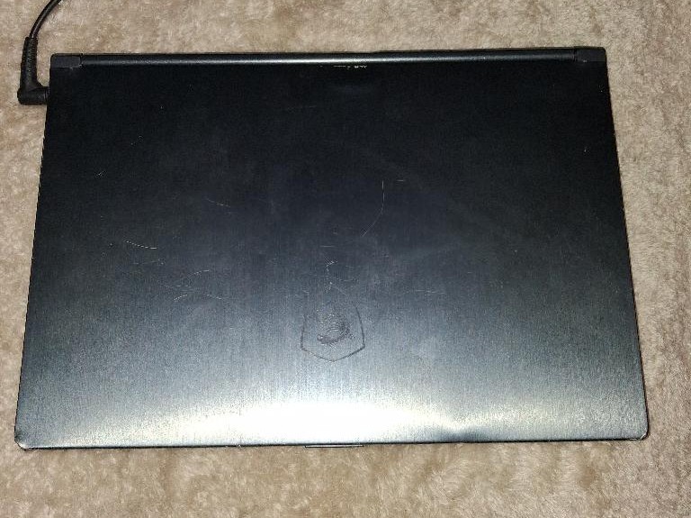 MSI PS42 Modern i7 Laptop 16GB RAM GTX 1050 Cosmetic Blemishes and Marks