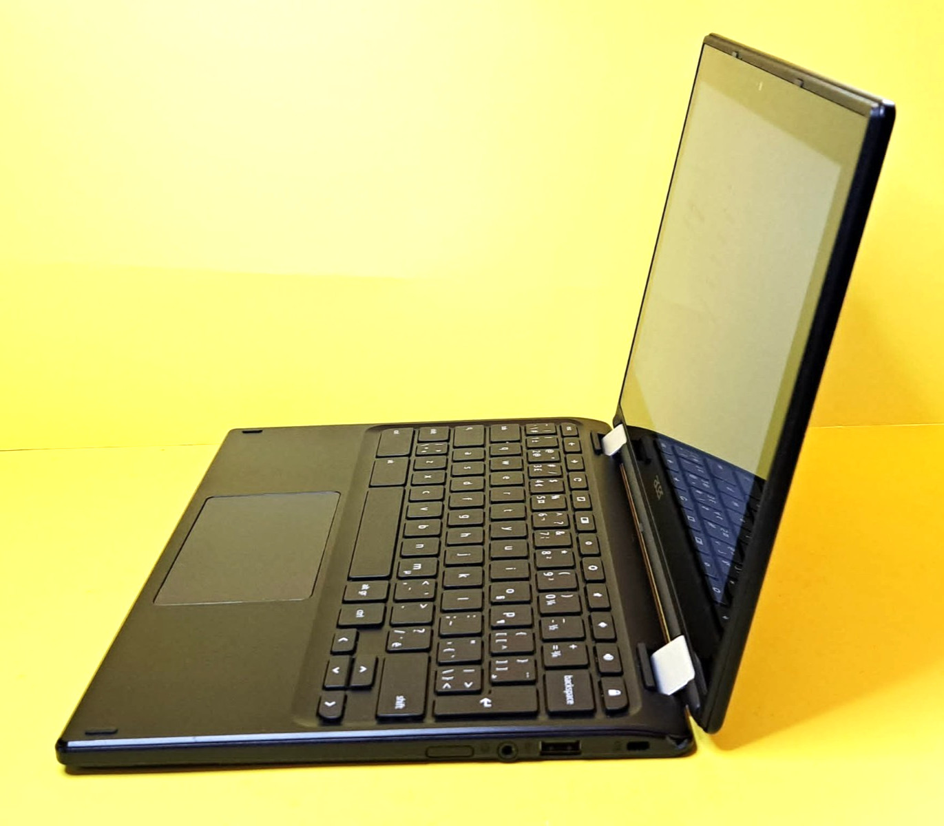 ACER N15Q8 CHROMEBOOK 11.6″ TOUCHSCREEN 4GB RAM 32GB FLASH INTEL CELERON LAPTOP