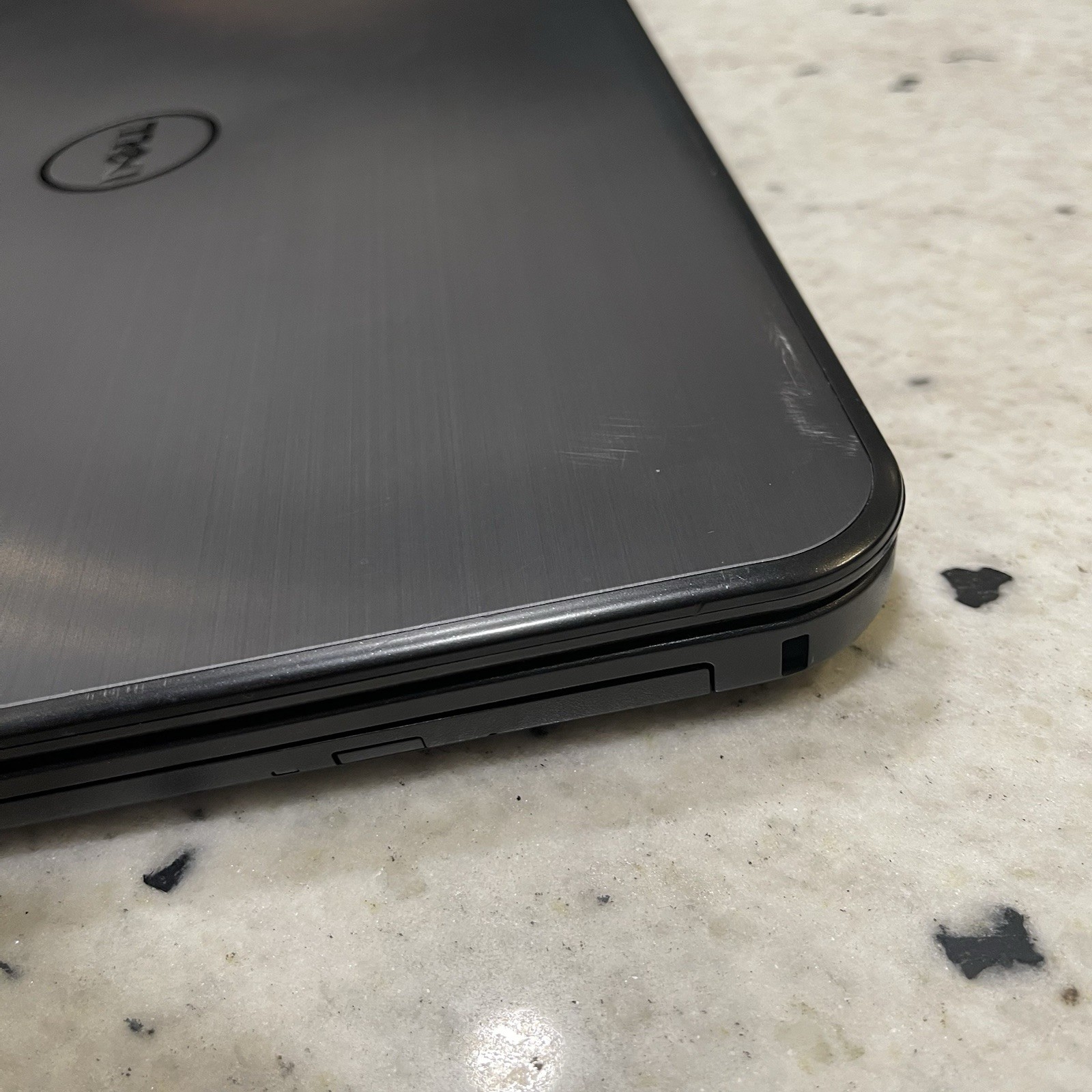 Dell Latitude 3540| Intel Core i3-4030U| No Ram No HDD Tested Boots Bios