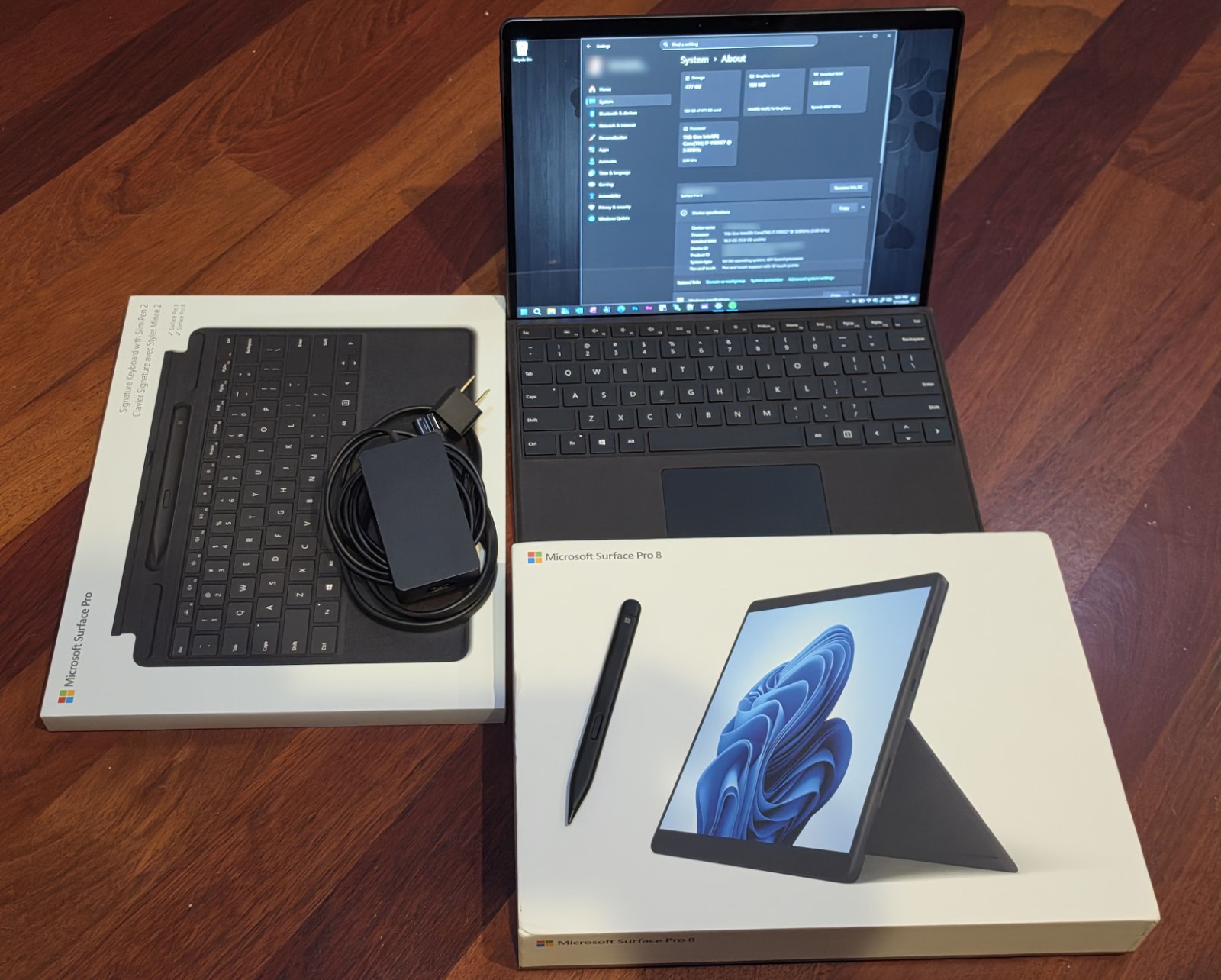 Microsoft Surface Pro 8 i7 16GB 512GB SSD Keyboard Slim Pen 2 Original Boxes