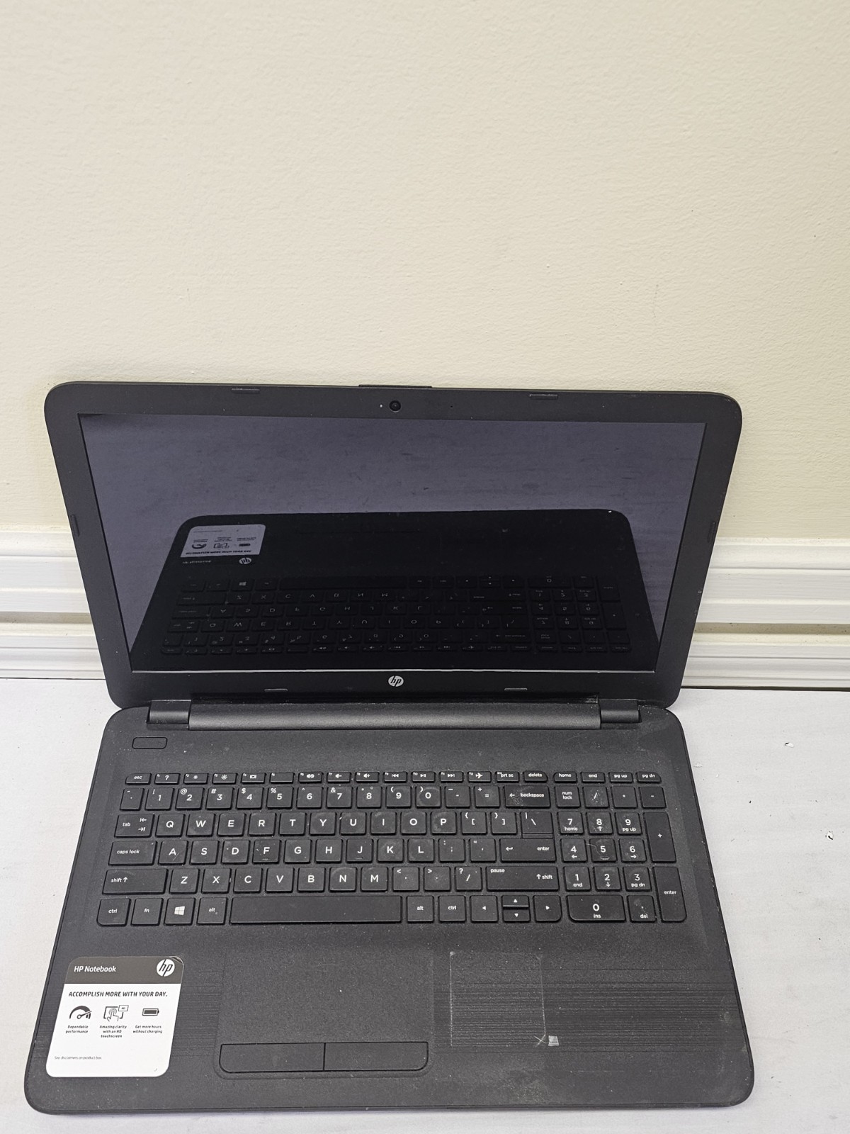 HP Notebook TPN-C126 Laptop – AMD Radeon R5 – 6GB RAM – 1TB HDD SATA – Win 10