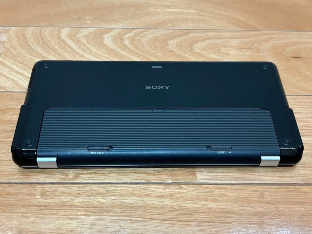 SONY VAIO Type P VGN-P90HS Atom Z530 2GB HDD 60GB USED from JAPAN