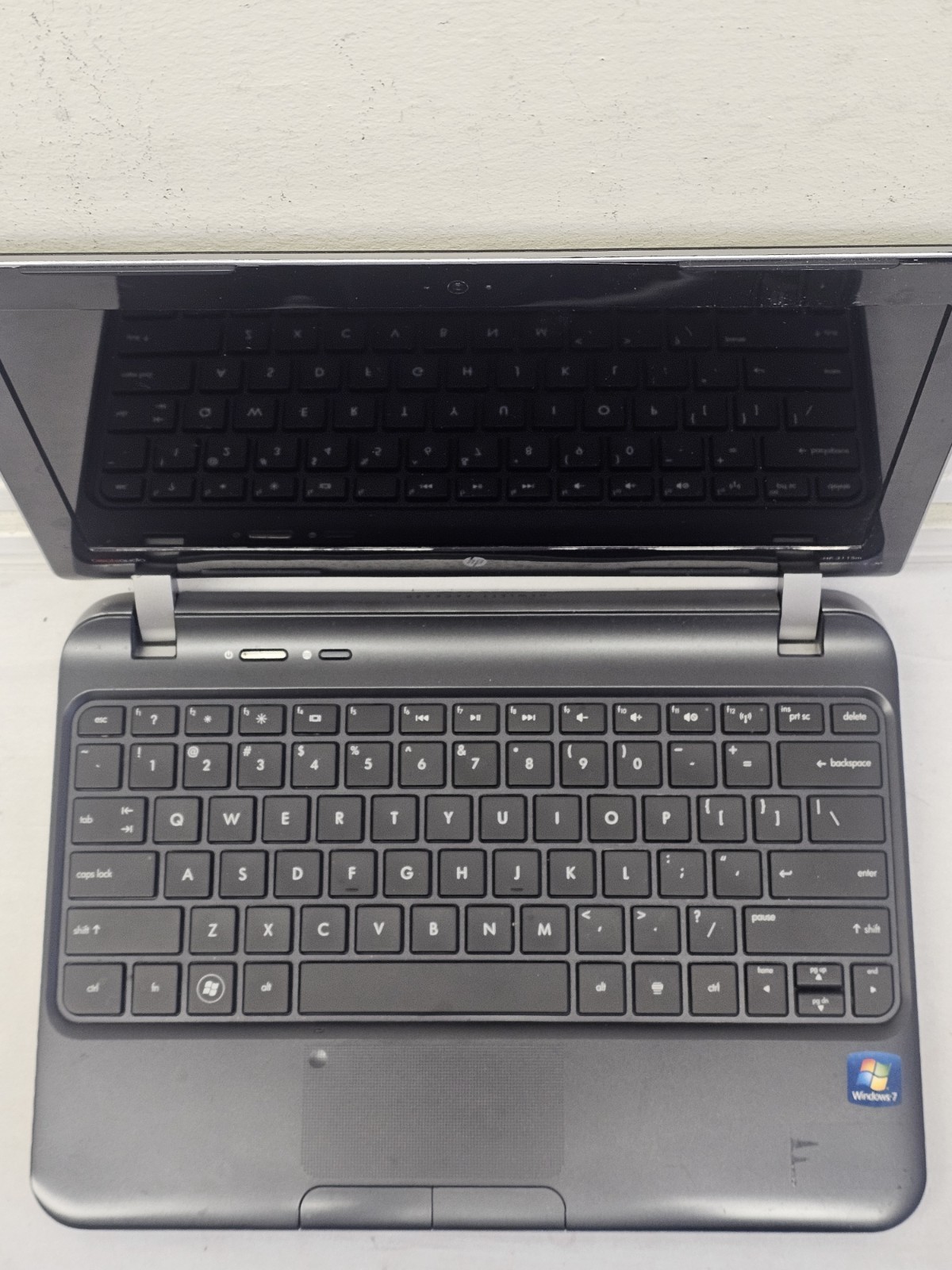 HP 3115m Laptop – AMD E-300 – 4GB RAM – WON’T STAY POWERED ON – Parts Read Desc.