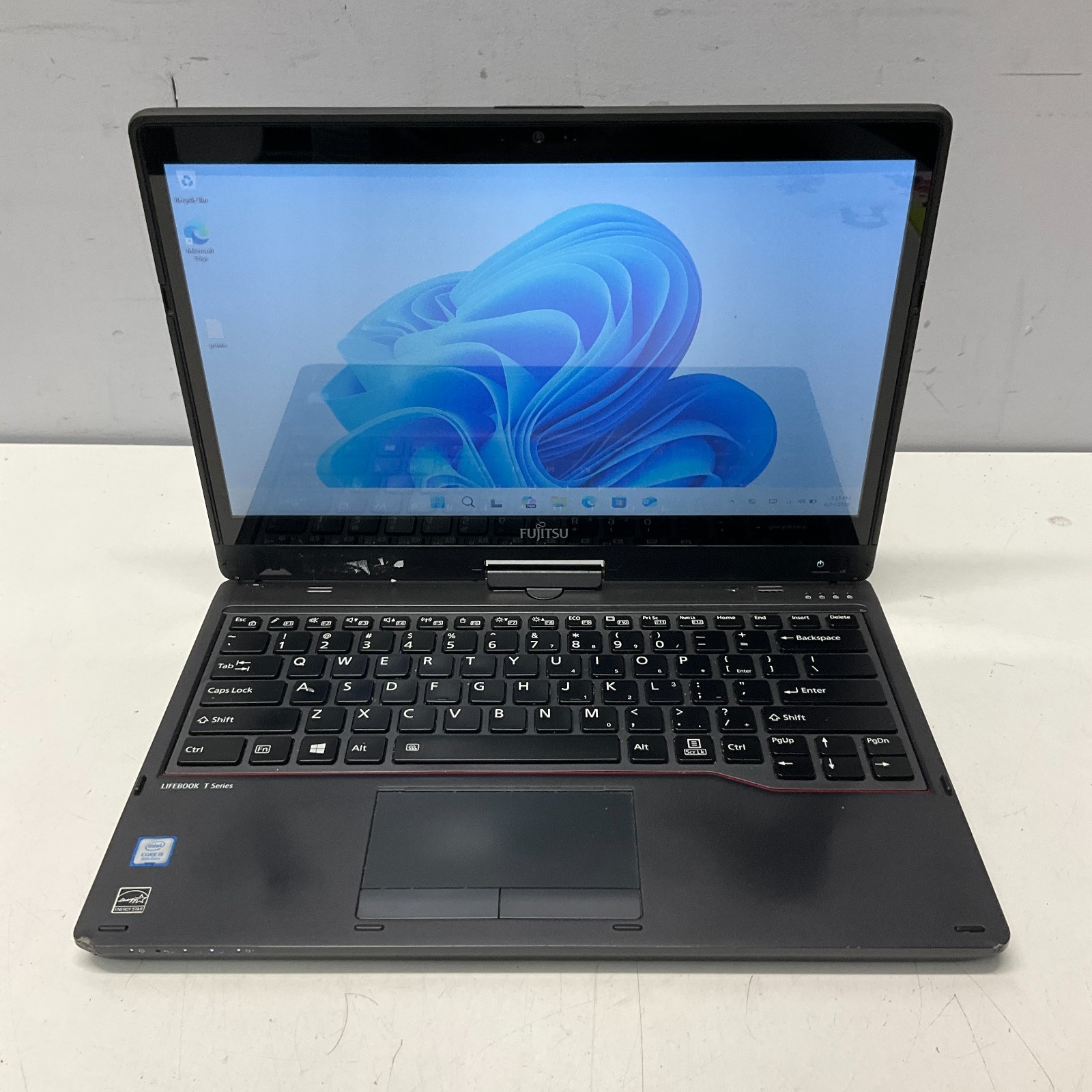 Fujitsu Lifebook T939 Laptop Intel Core i5-8265U @ 1.60 GHz 8GB 256GB SSD Win 11