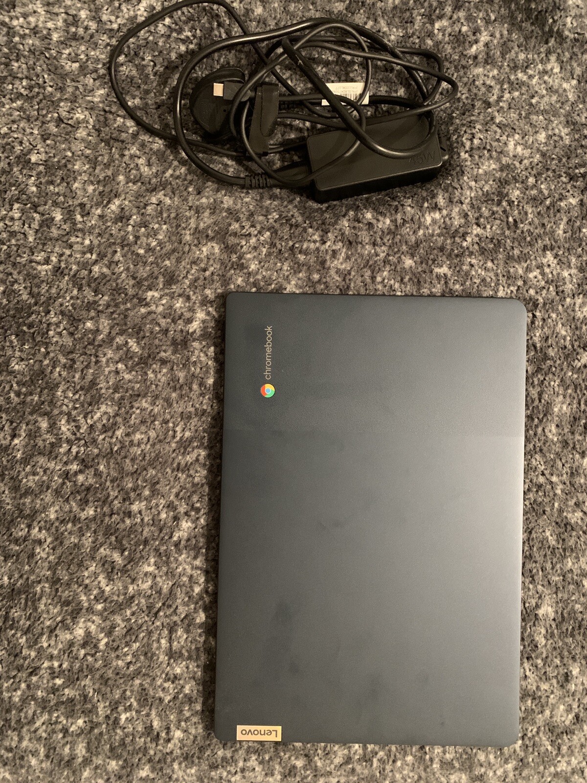 Lenovo Slim 3 Chromebook