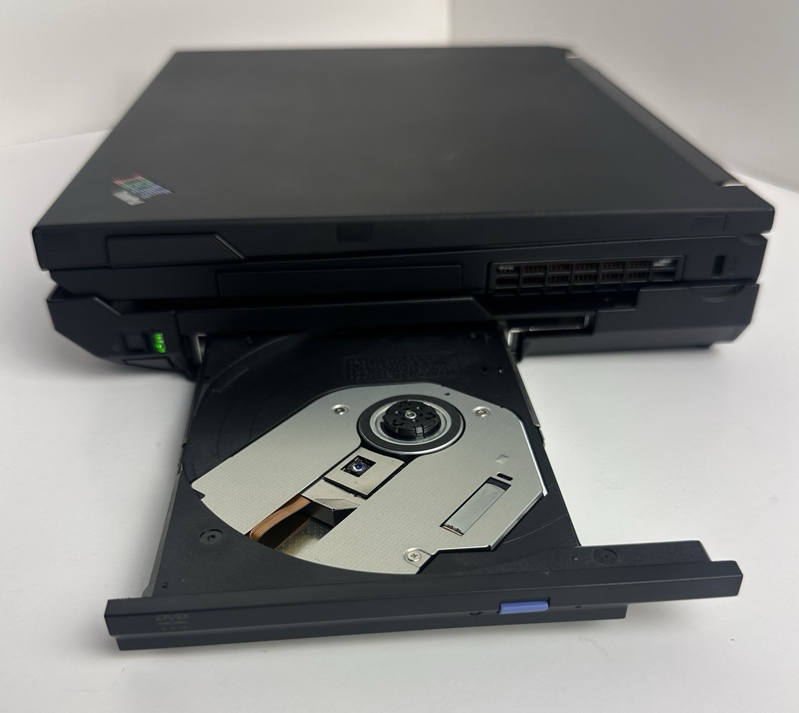 IBM ThinkPad X31 Laptop W/ Power Adapter & Cables ( For Parts ) No Return