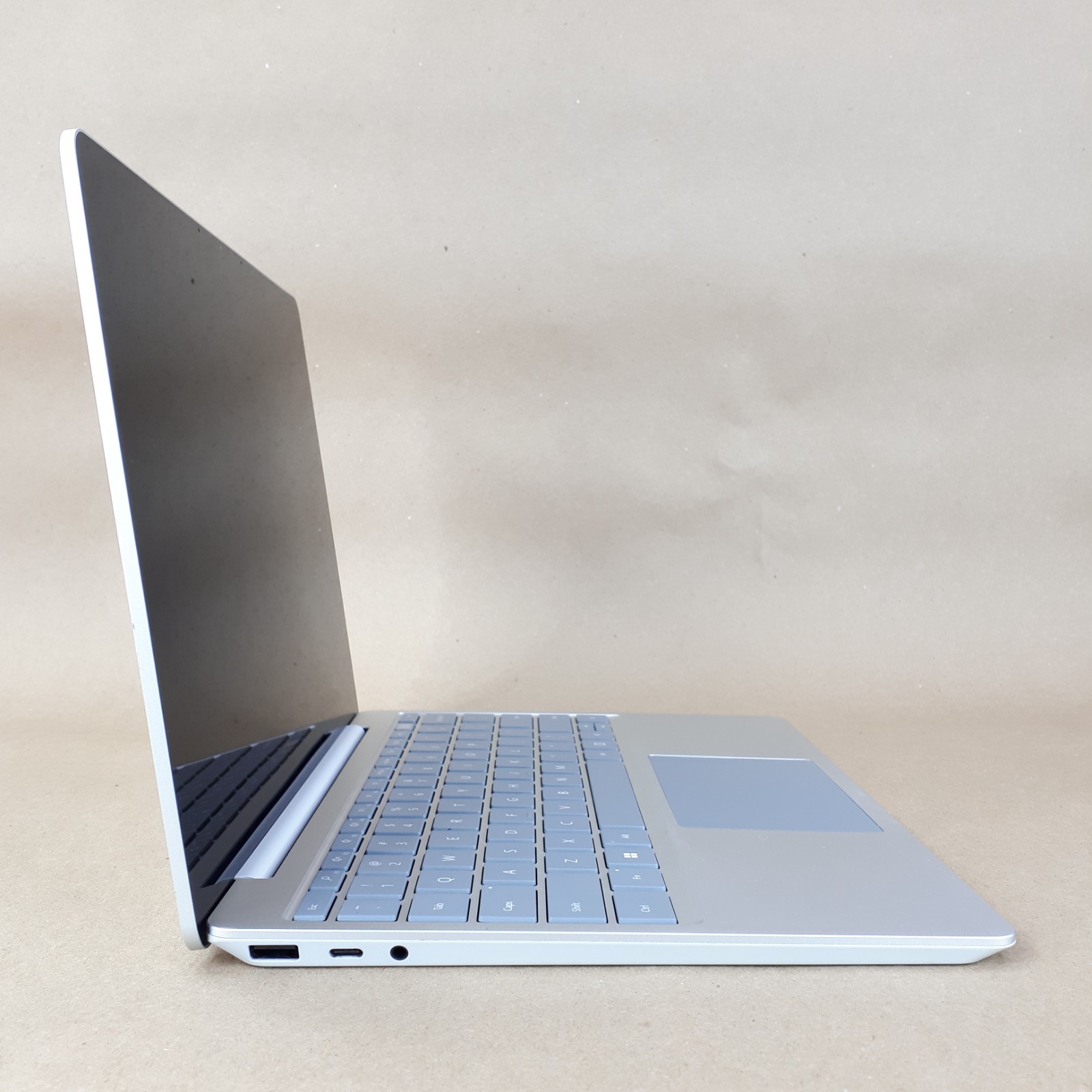 Microsoft Surface Laptop Go 3 2013 Touch i5-1235U 2.50 16GB RAM 256GB W11P H3966