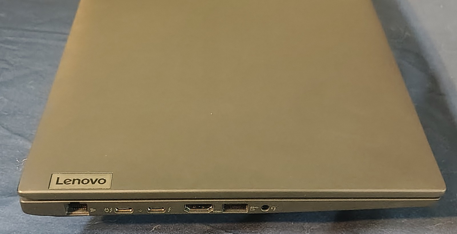 Thinkpad T14 Gen 4 | i5-1335U | 24gb RAM | 256gb NVME | W11 Pro (No Key)