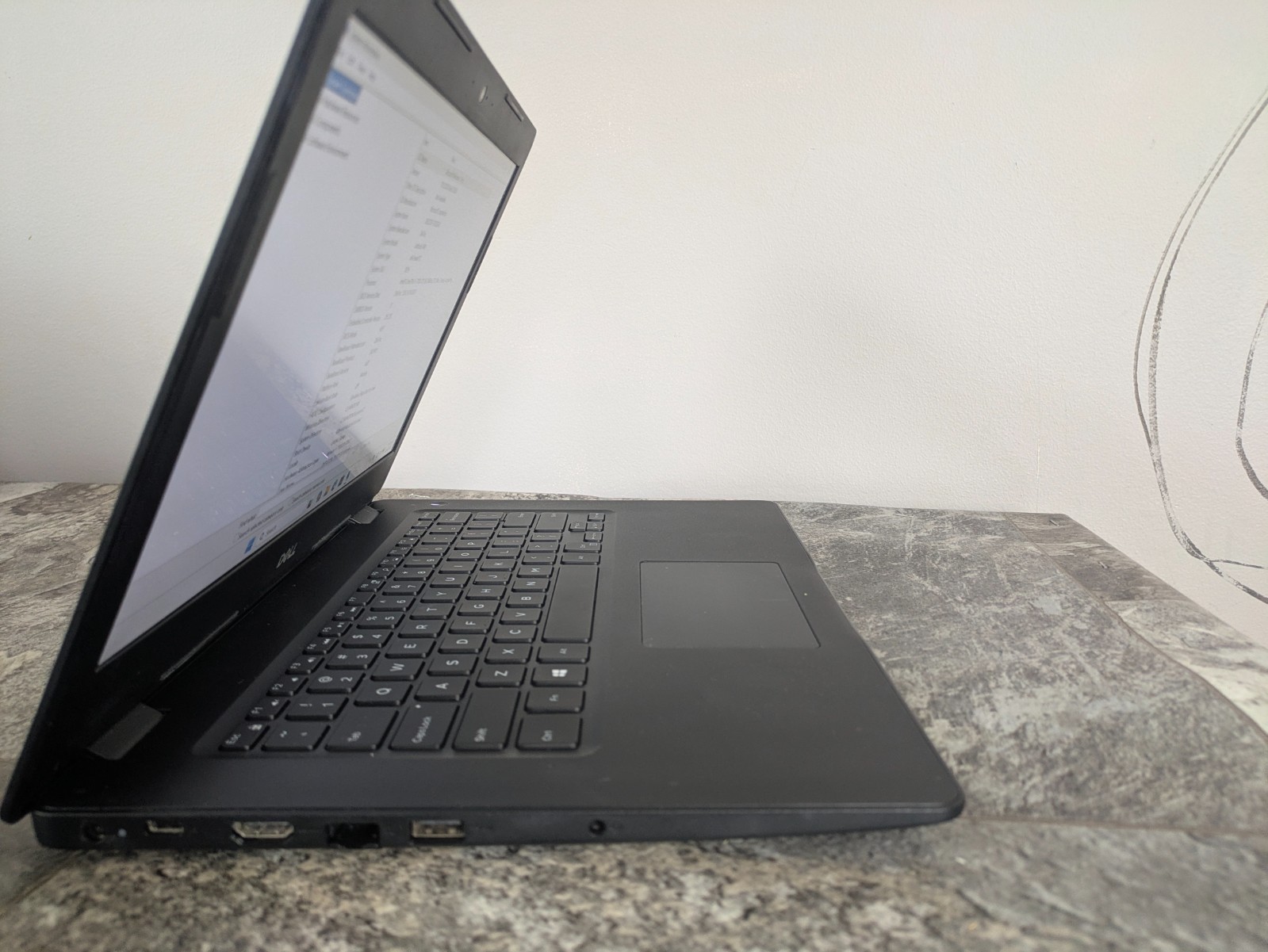 Dell Latitude 3490 14″ Laptop Intel Core i5-7200U 2.50GHz 8GB RAM