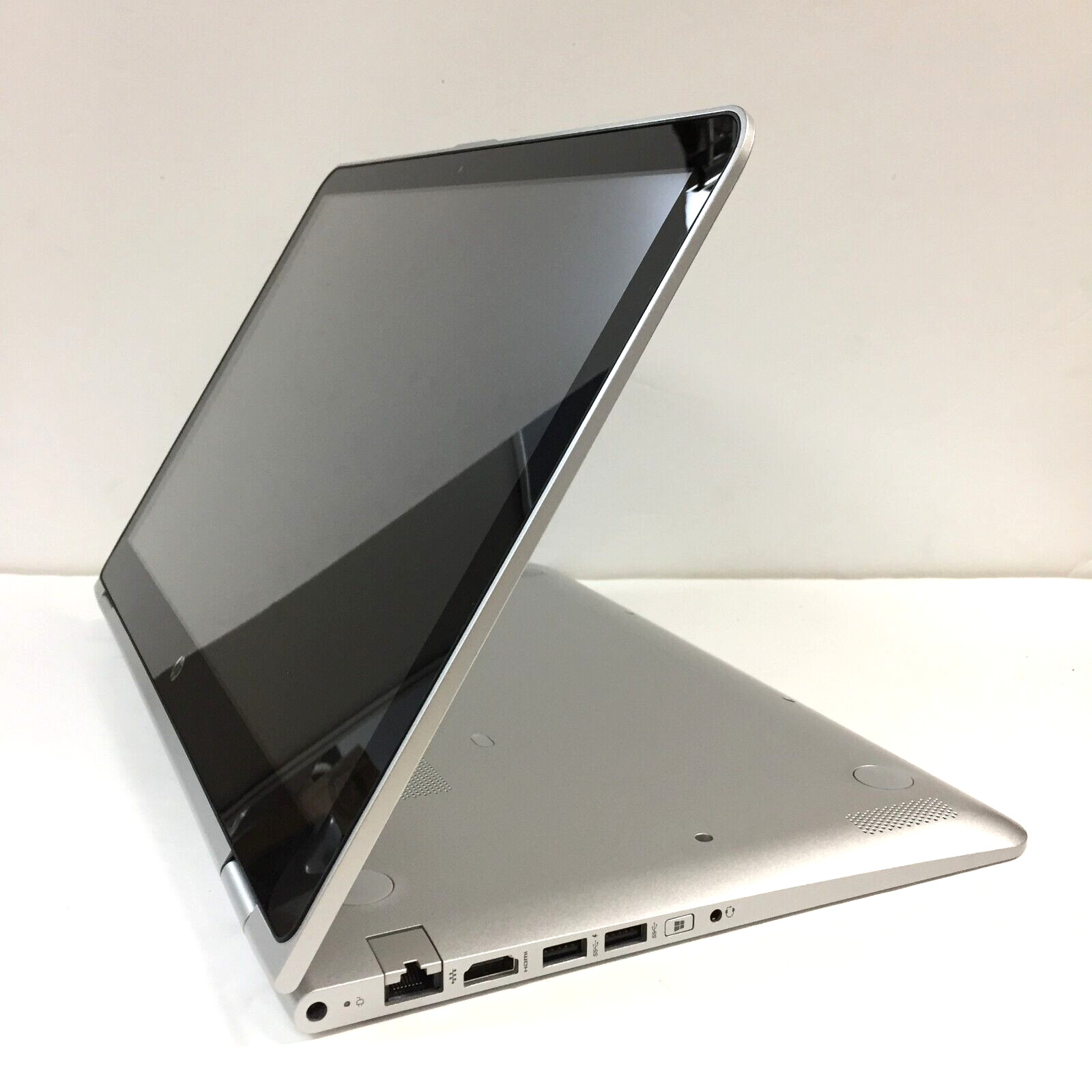 *Faulty* HP Pavilion x360 15-bk193ms 15.6″ Touch Laptop/i5-7200U/8GB/1TB HDD/W10