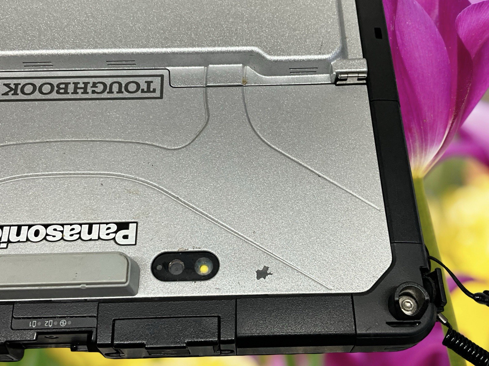 Panasonic Toughbook CF-33 i5-6TH GEN 2.4GHz 8GB RAM TOUCH