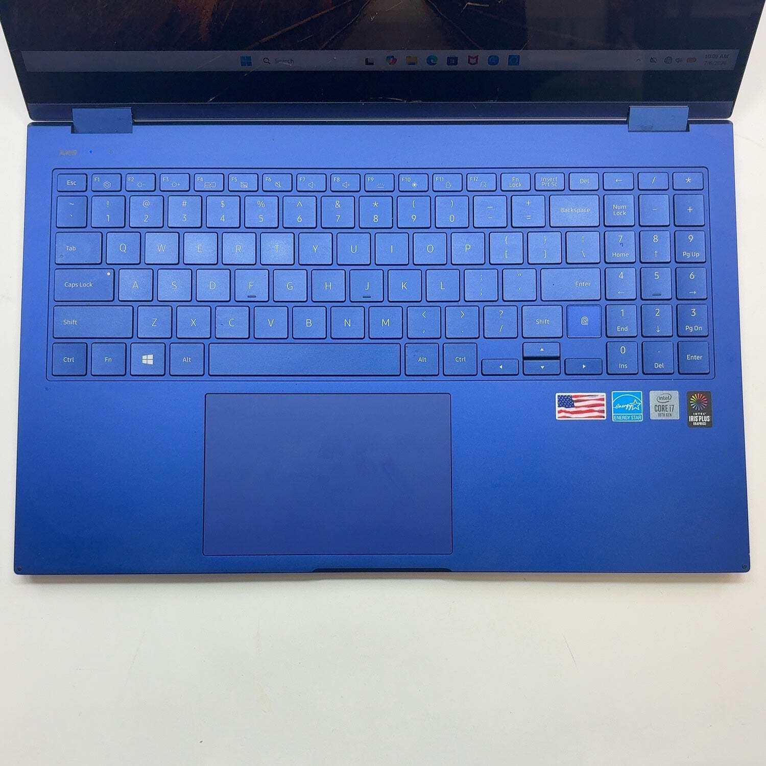 Broken Samsung Galaxy Book NP950QCG 15.6″ i7-1065G7 1.3GHz 12GB 512GB Cracked