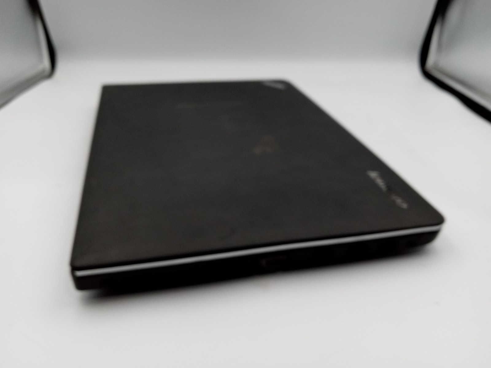 Lenovo ThinkPad Edge E431 14″ Laptop Intel Core i3 – MISSING PARTS – READ -RR