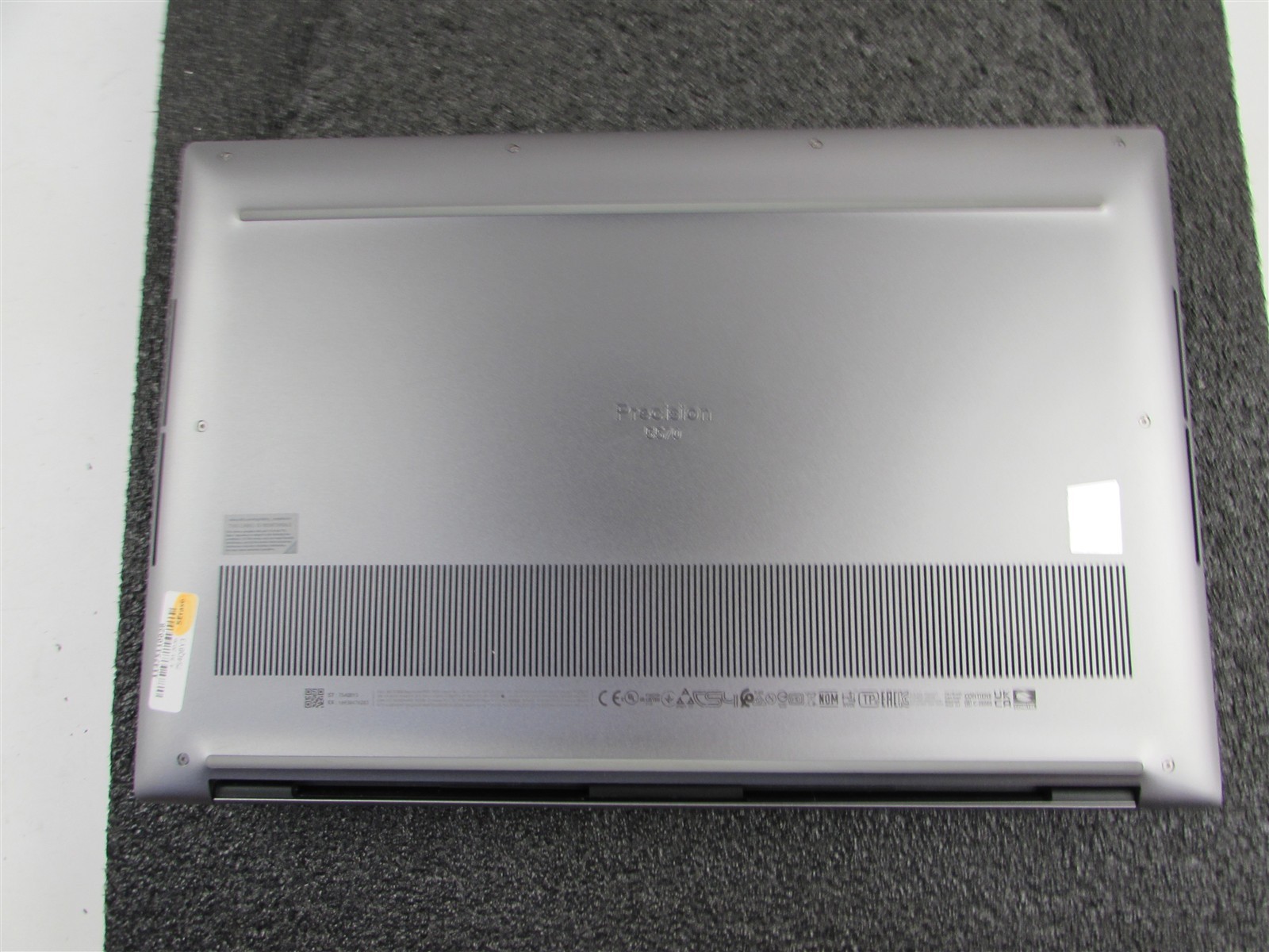 DELL PRECISION 5570 CORE I7-12800H 1TB SSD 32GB RAM NVIDIA RTX A1000 WIN 11 PRO