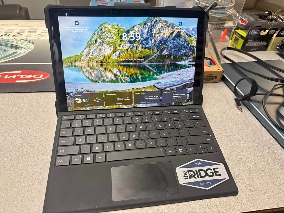 Microsoft Surface 7 Pro+