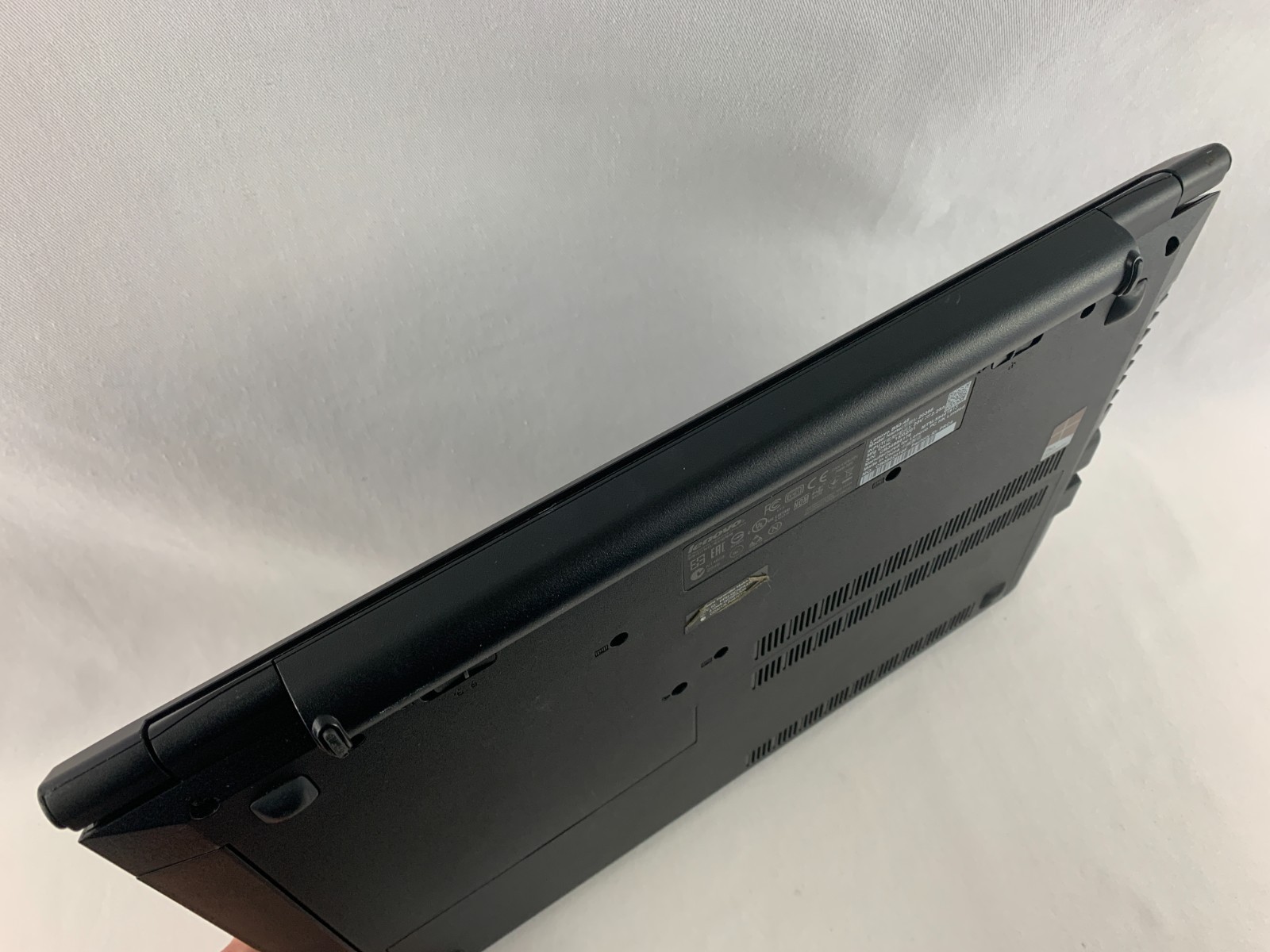 Lenovo B50-45 Laptop AMD E1-6010 1.35GHz 4GB RAM 320GB HDD, Bad Battery