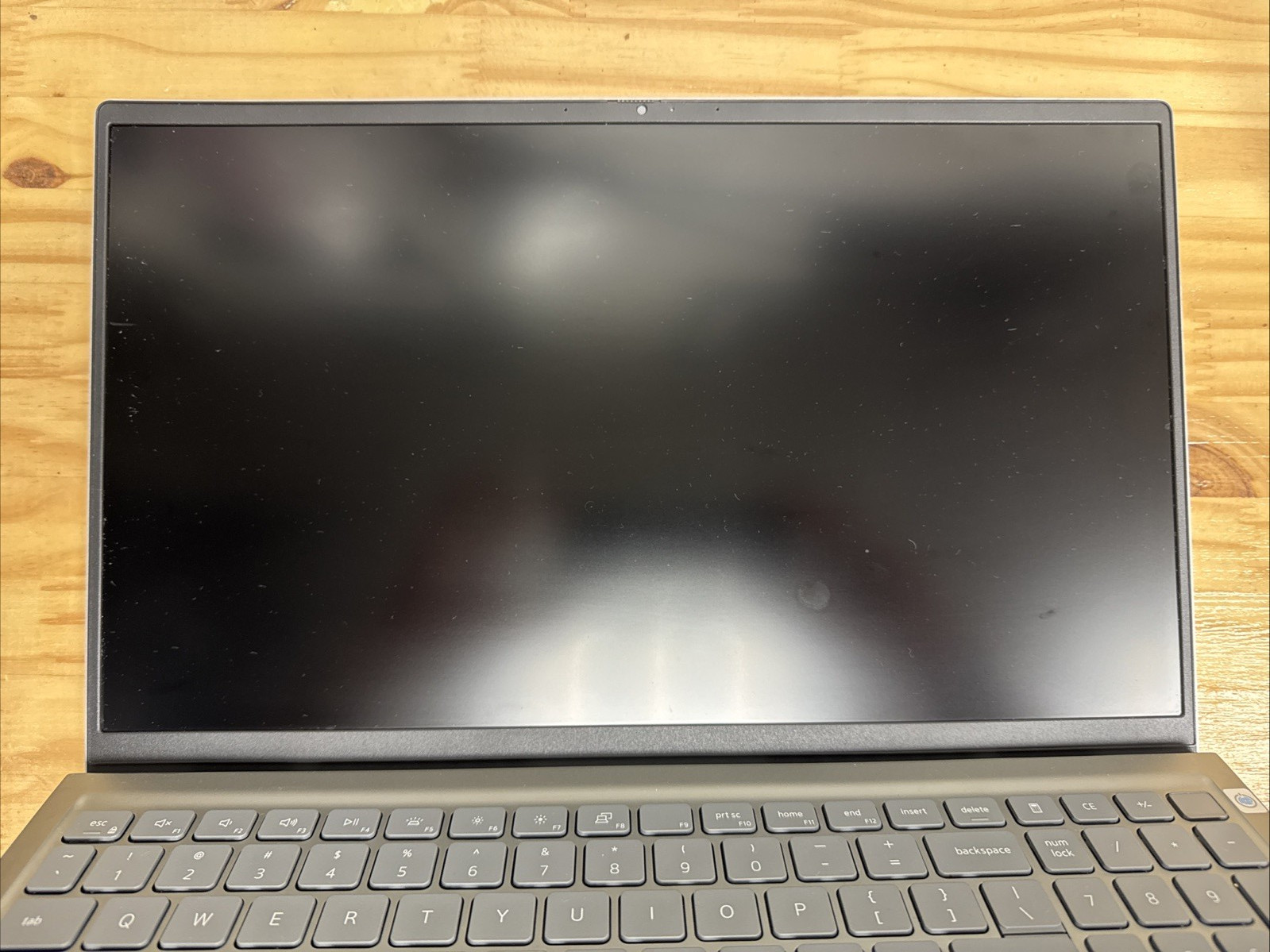 🚫🎹 Dell Inspiron 15 5510 Intel i5-11320H 3.2GHz 16GB RAM 256GB SSD W11H (-160)