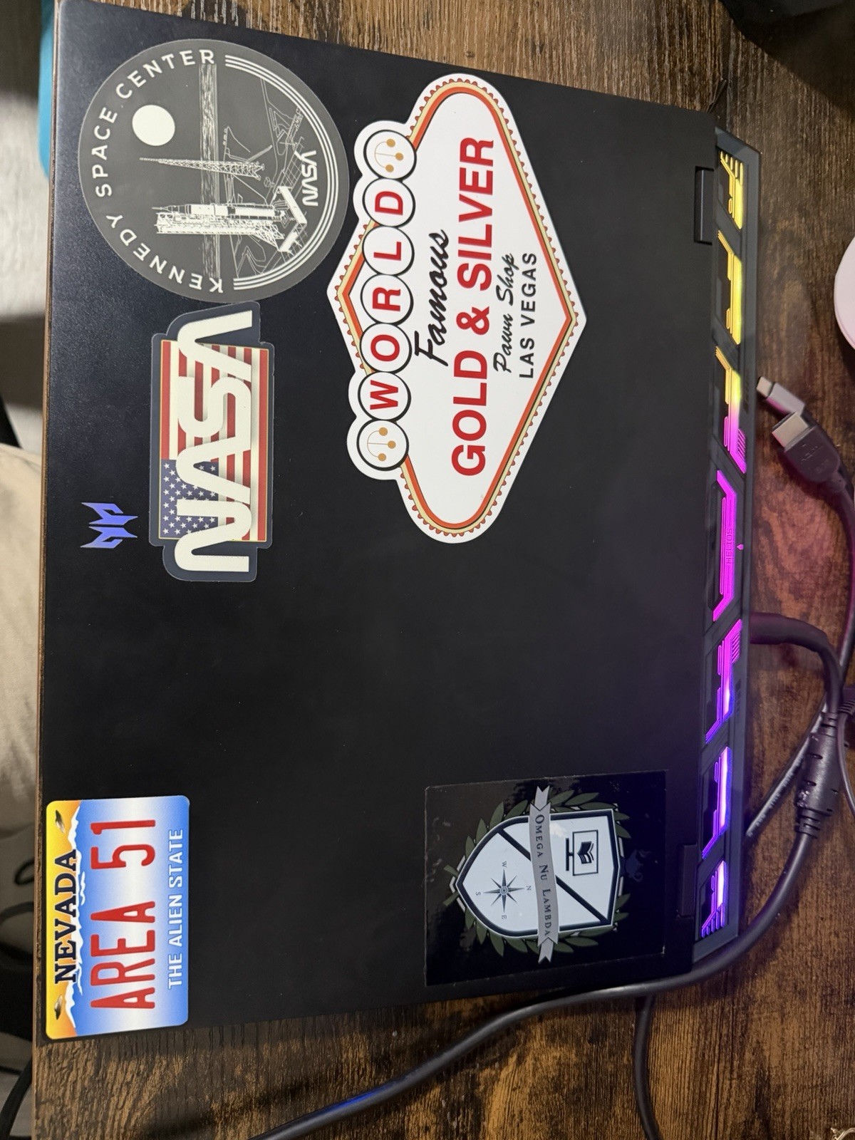 Acer Predator Helios 16 PH16-71 Gaming Laptop i9 RTX 4080 64GB 1.8TB SSD 16″ W11