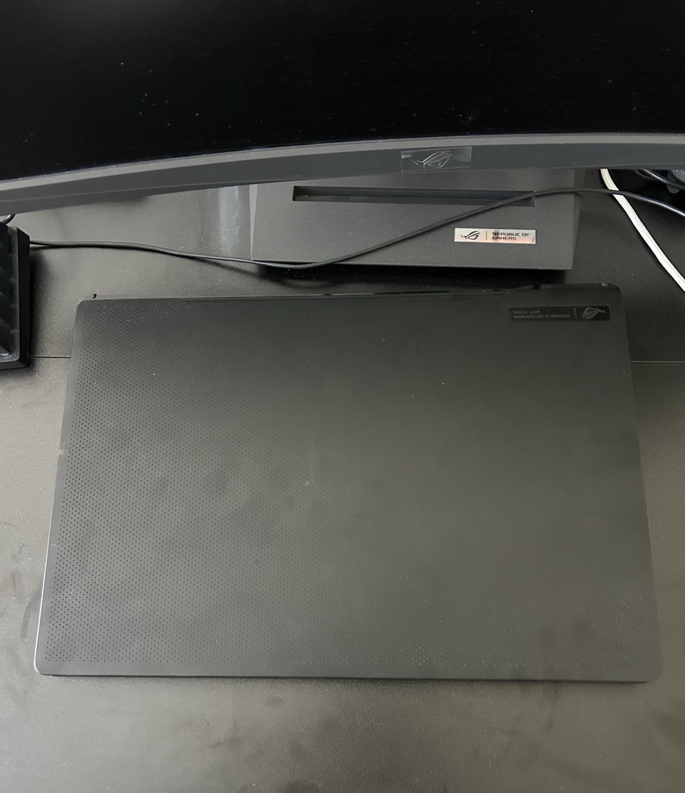 ASUS ROG Zephyrus M16 Gaming Laptop