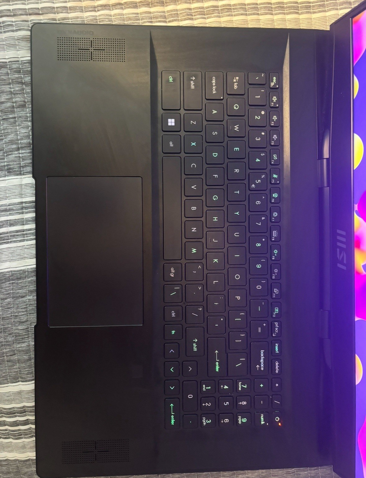 MSI Stealth 17 Studio A13V/A13VI-012US Gaming Notebook 17.3″