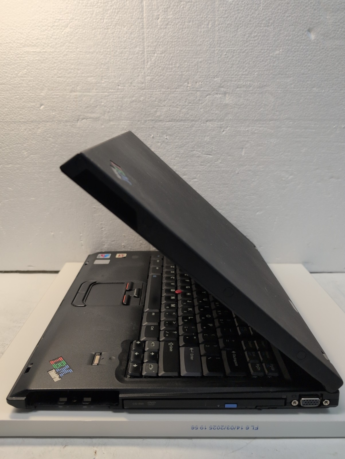 🔥 Lenovo Thinkpad T43 14″ Laptop Pentium M 1.73GHz/ 1.5GB RAM (NO HDD/CADDY)-