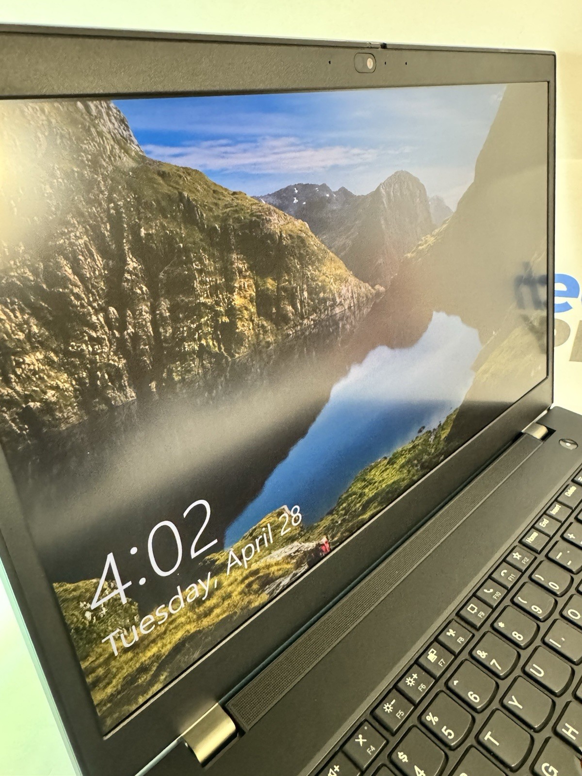 Lenovo ThinkPad T15p Gen 1 i7-10750H 32GB RAM 1TB SSD 15.6” 4K NVIDIA GTX 1050