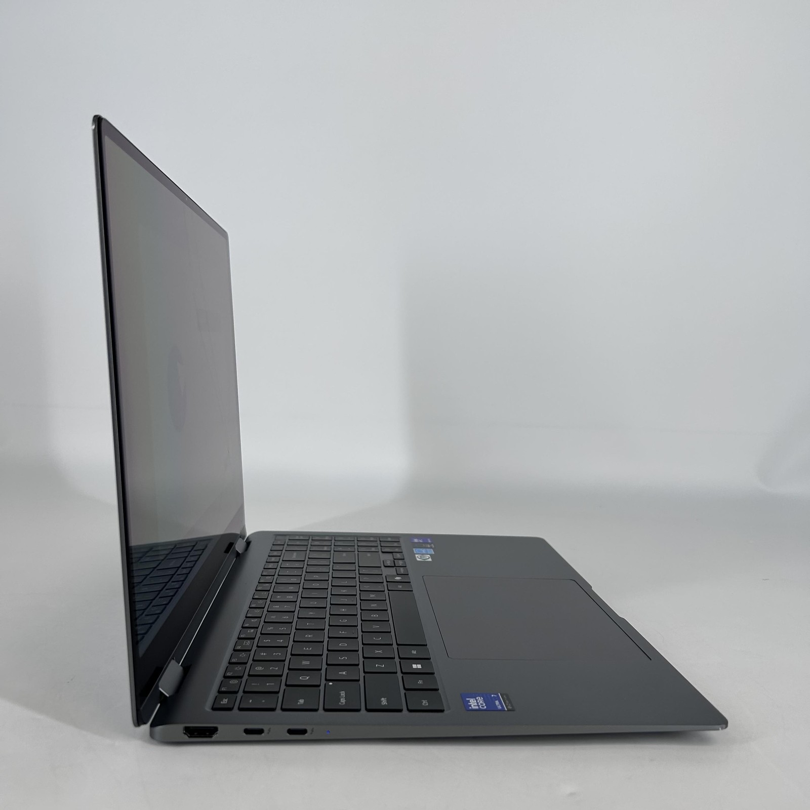 Samsung Galaxy Book5 Pro 360 QHD+ TOUCH Ultra 7 256V 16GB 512GB – Cracked Screen