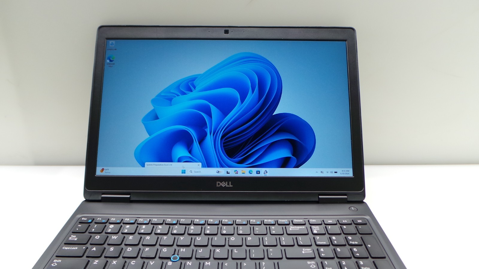 Dell Latitude 5590 15.6″ | i7-8650U 1.90GHz | 16GB RAM 512GB NVMe | WIN 11 PRO