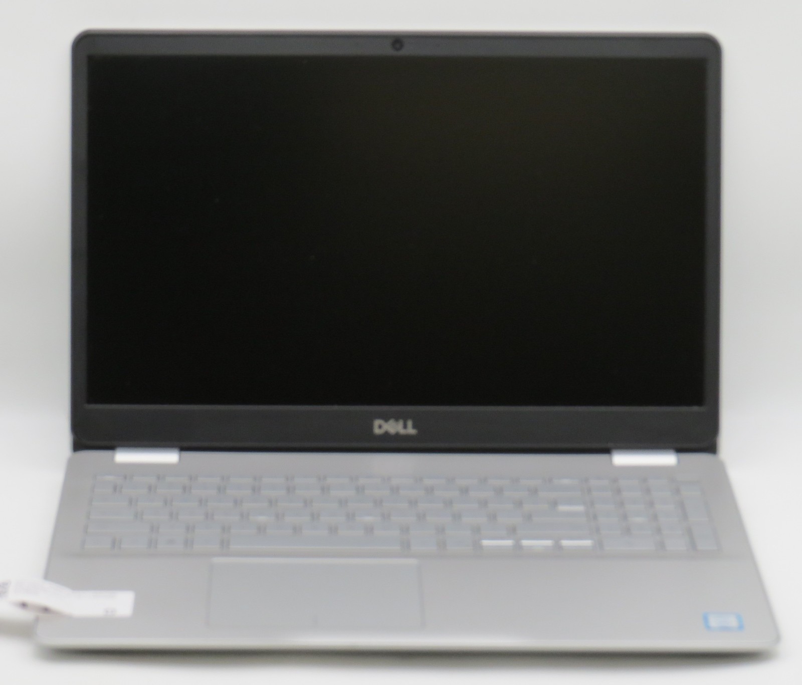 Dell Inspiron 15 5584 i7-8565U @ 1.8GHz 8GB DDR4 475GB m2 15.6″ No OS/Battery