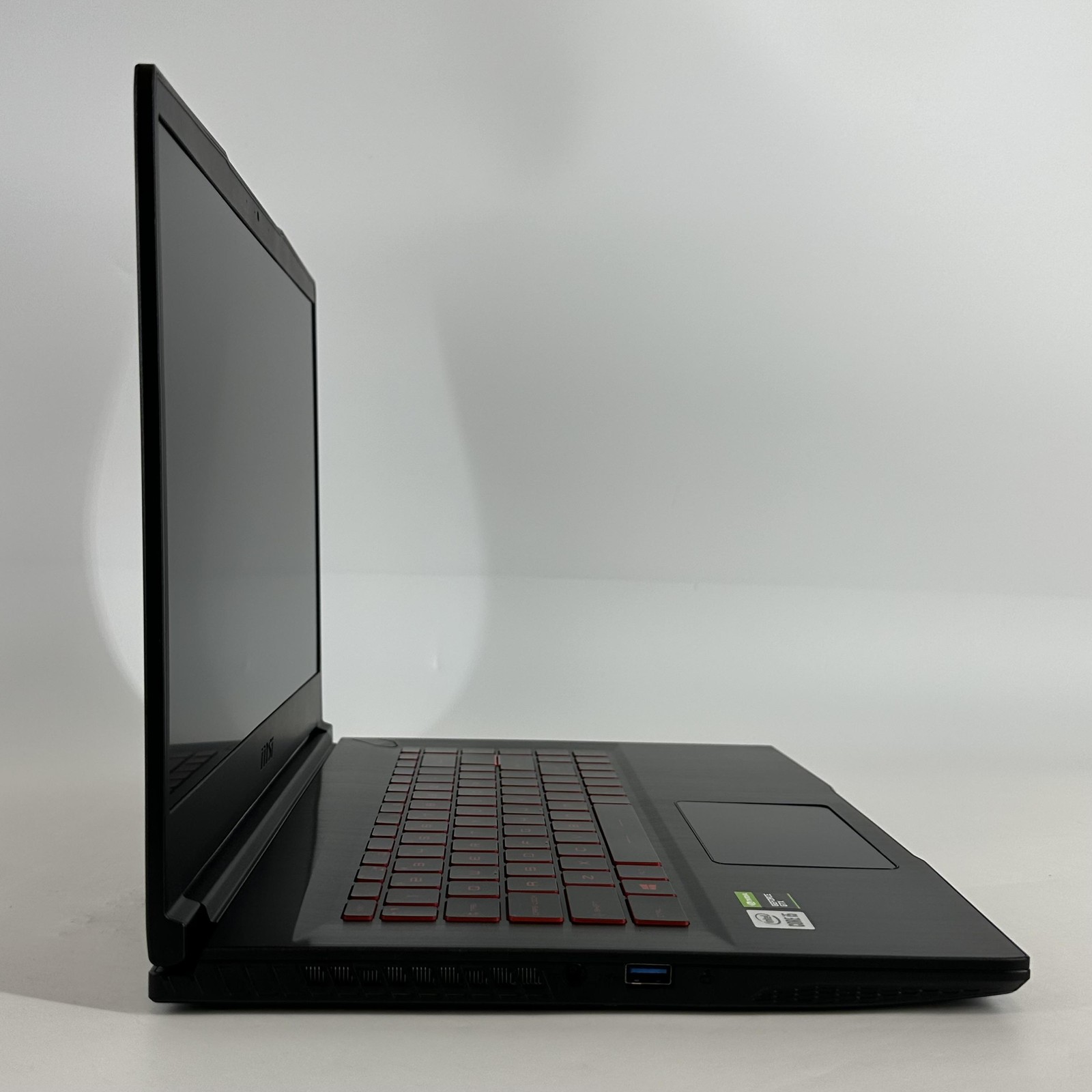 MSI Thin GF63 15.6 FHD i5-10500H 2.50GHz 16GB 1TB SSD GTX 1650 Max-Q FRAME SPLIT