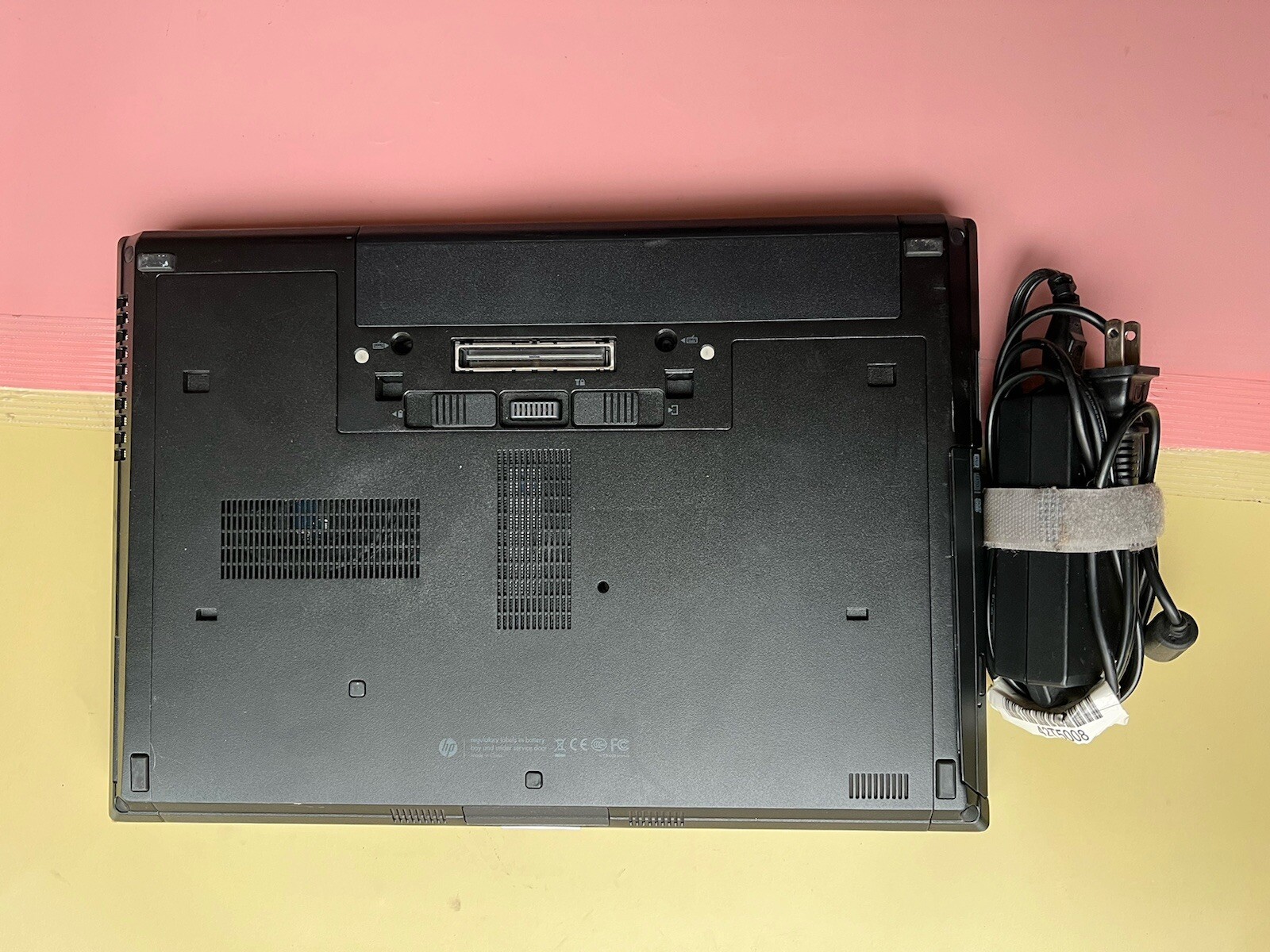 HP Elitebook 8470w Core i5-3360M 16GB RAM 500GB HDD WEBCAM BLUETOOTH 1600×900