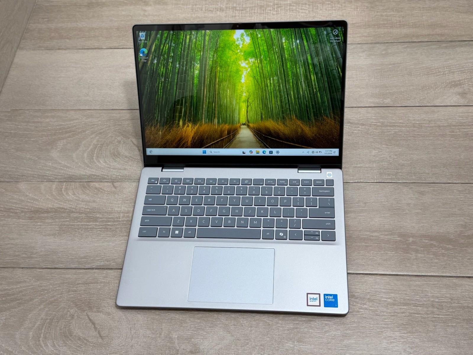 Dell Inspiron 14 7440 WUXGA Touch Laptop Core 7 150U 8GB RAM 512GB SSD Win-11