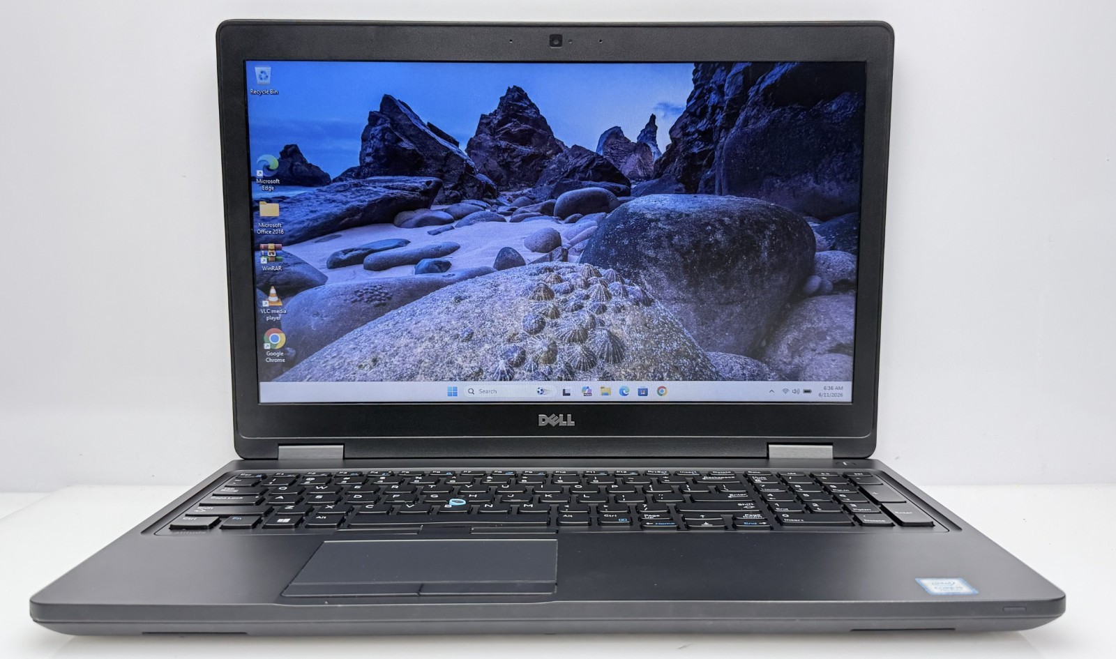 Dell Latitude 5580 15.6″ HD i5 7440HQ 2.80 GHz 12Gb Ram 500 GB HDD Win11 Pro
