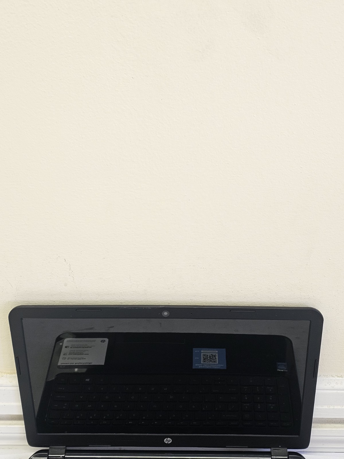 HP 15-r029wm Laptop – Intel Pentium – NO RAM/HDD/OS – Parts/Repair – Read Desc.
