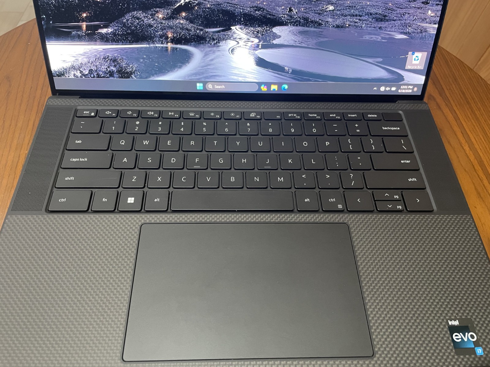 Dell XPS 15 9530 3.5K OLED Touch i7-13700H 32GB 1TB SSD RTX 4050 – 100% Battery