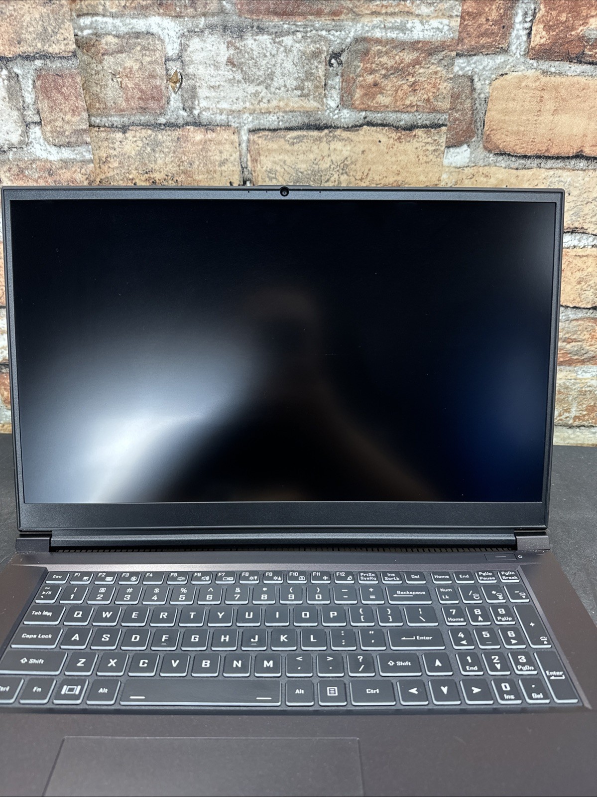 System 76 Gazelle 17 Tested LCD Screen w/ Chassis & Battery – No Motherboard