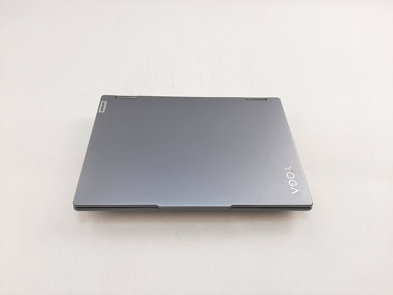 Lenovo Yoga 7 2-in-1 14″ Ryzen 7 8840HS 3.30GHz 16GB RAM 256GB NVMe No AC C4*185