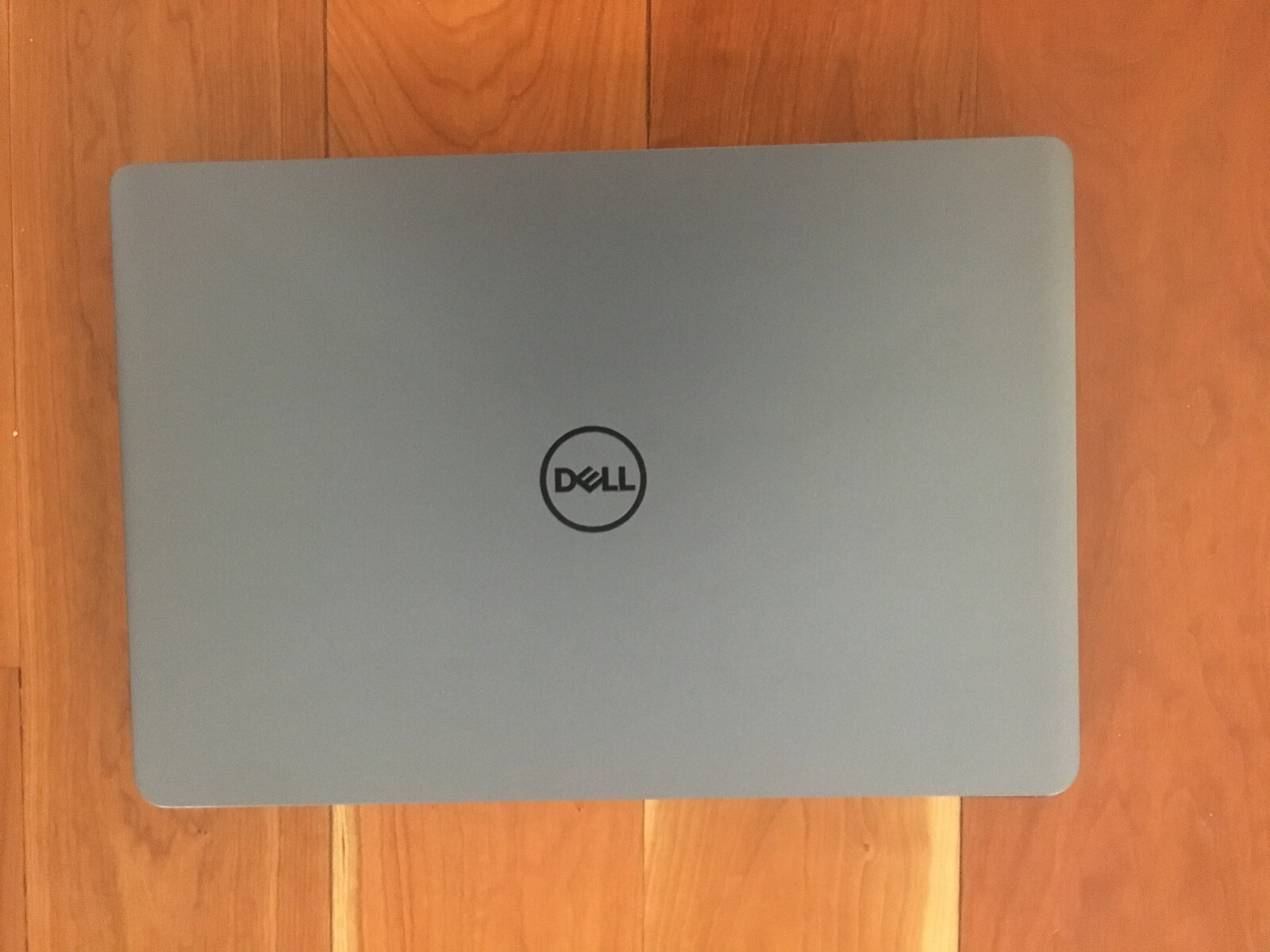 Dell Vostro 15 7500 15.6″ 512GB, Intel Core i7 w/ prot plan & accessories