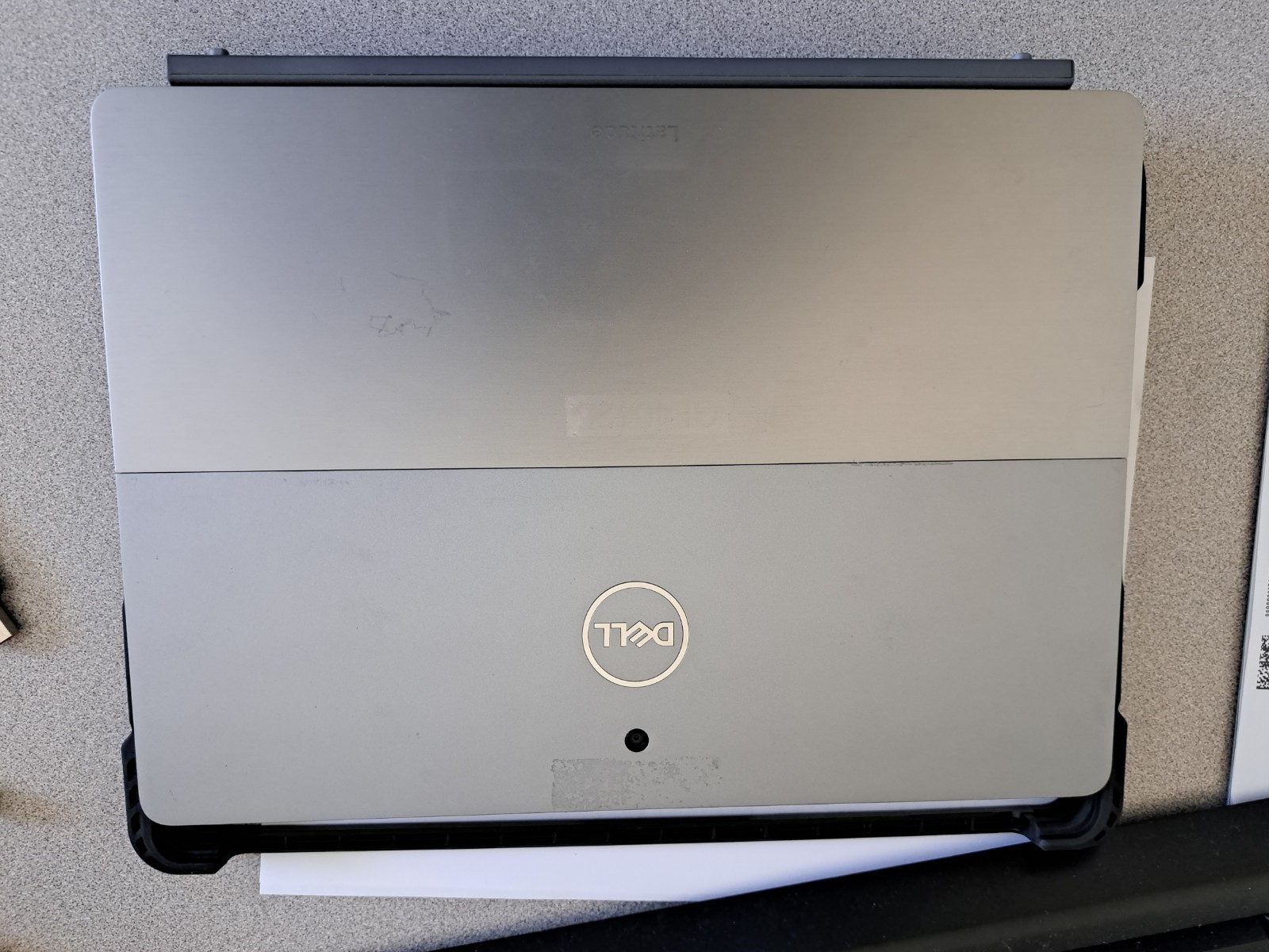 Dell Latitude 7210 2 in 1 Tablet|Laptop i7 10th@1.8GHz 16GB 512GB Touch + Pouch
