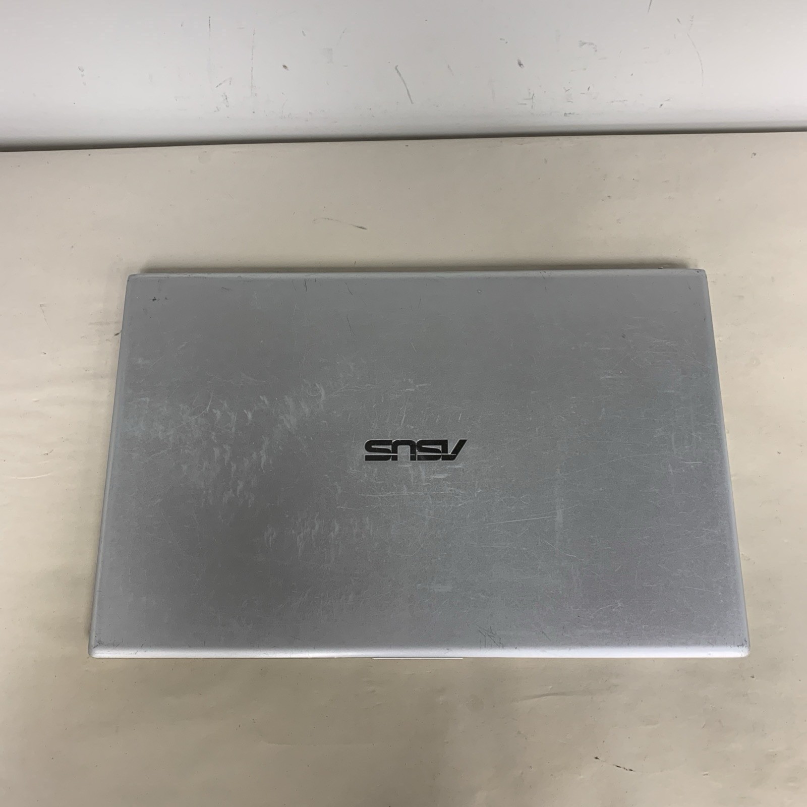 Asus Vivobook 15 X512D 15.6″ AMD Ryzen 5 3500U 8GB RAM 256GB SSD Win11 Home