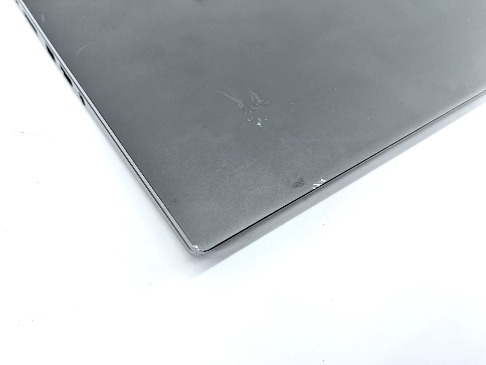 Lenovo ThinkPad X1 Yoga 4th 14″ FHD Touch i7-8665U 1.90GHz 16GB 256GB *Grade C*