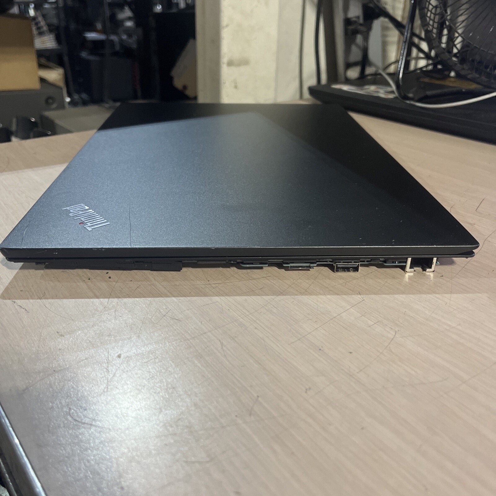 THINKPAD LENOVO E590 INTEL CORE I5 8TH GEN NO RAM NO HD